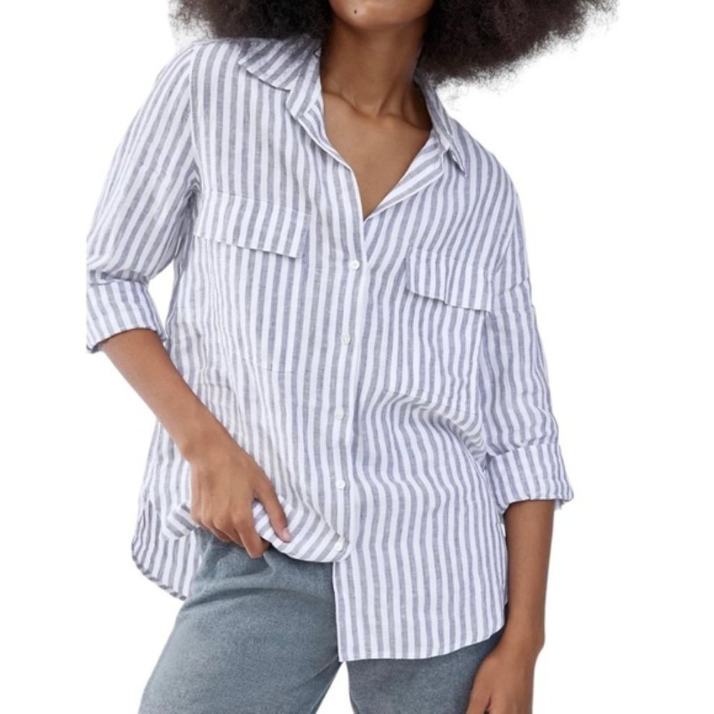 Aritzia Striped Button-Up Shirt - White and Gray/Blue